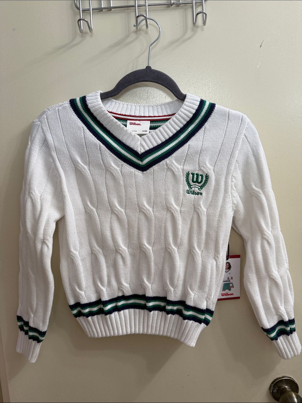 Wilson White Cable-Knit V-Neck Sweater with Green and Navy Trim tennis
